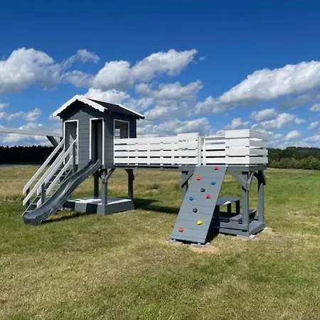 Nyaraló Six Island House *