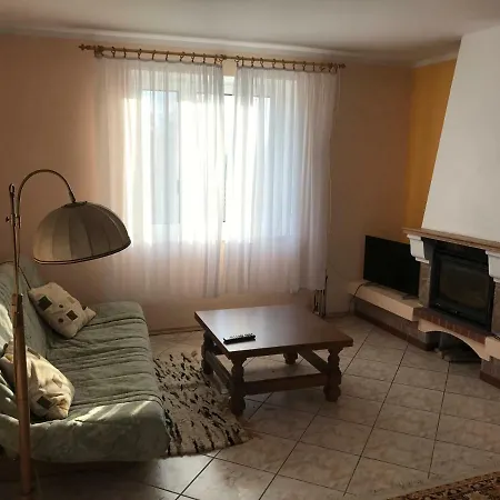 Nyaraló Six Island House